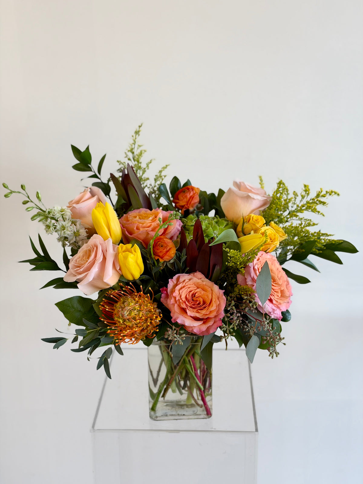Designer choice in Rectangular vase Sunset Palette
