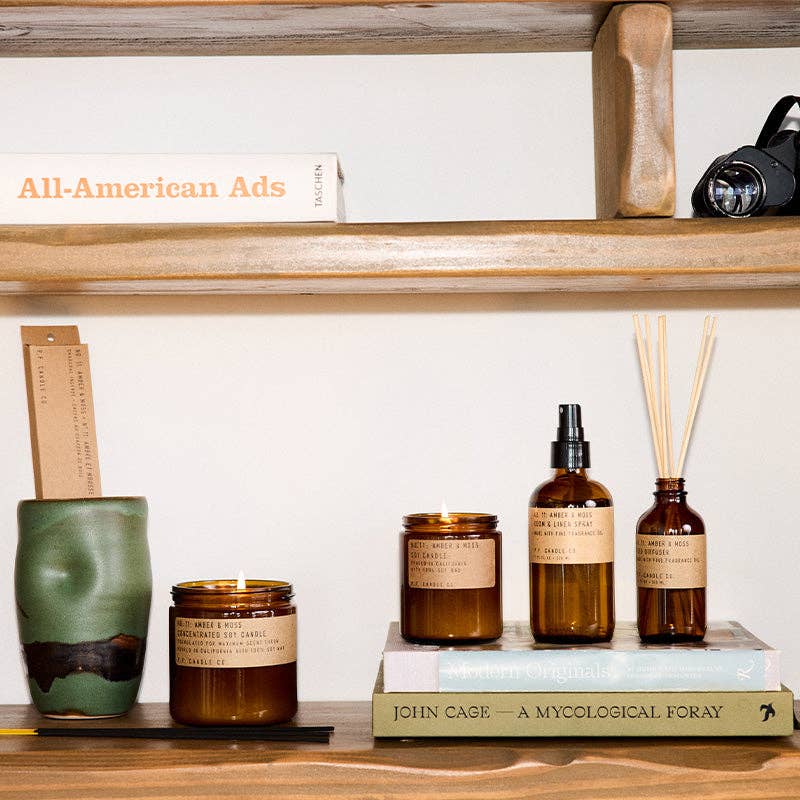 Amber & Moss - 7.2 oz Standard Candle