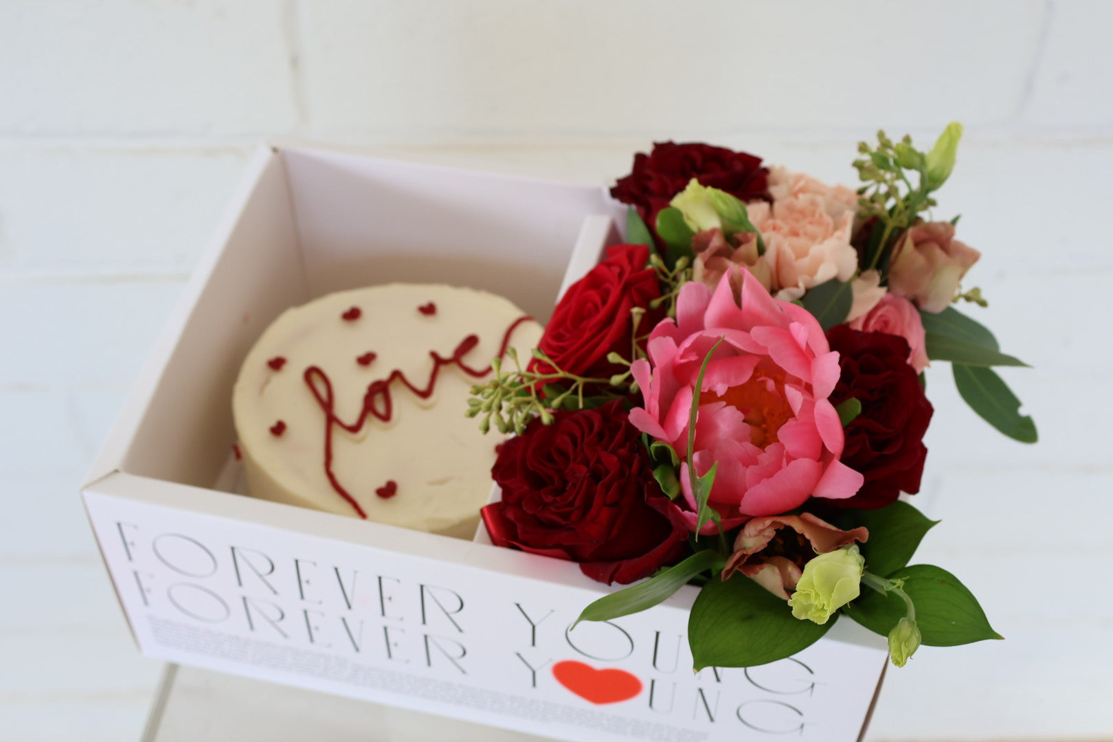 Sweetheart delight - A Lari Bakery x NovaPetal Limited Edition set