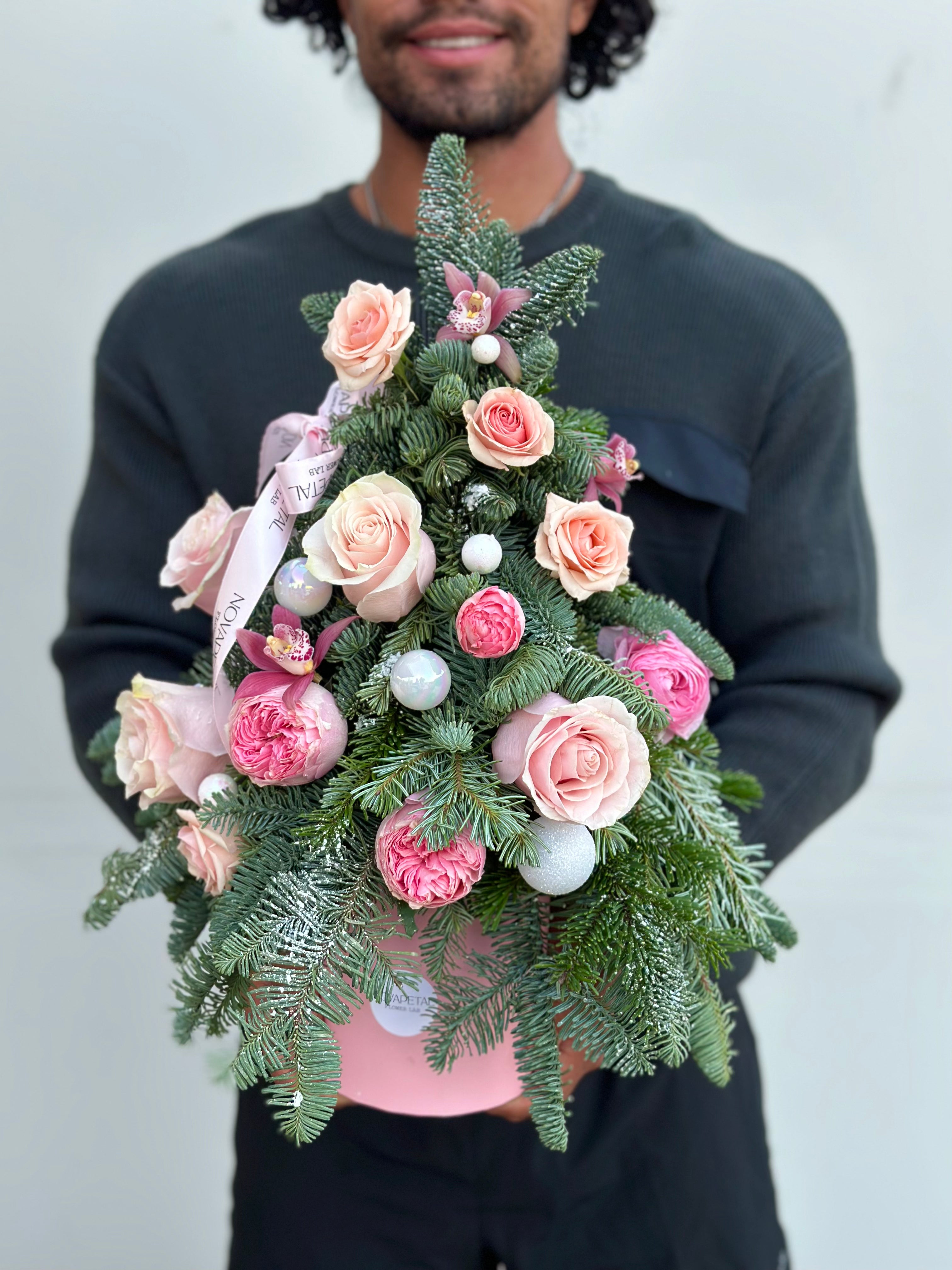 Evergreen Holiday Elegance Christmas tree