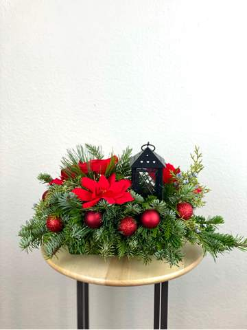 Cabin in the Woods Center Piece-Flower Lab-Center Piece,center piece with candles,centerpiece,Christmas,Christmas Holiday,Christmas Wreath,Holiday Center Peace,Holiday Center piece,Holiday Centerpiece,Perfect for the Holidays,perfect holiday gift,small gift